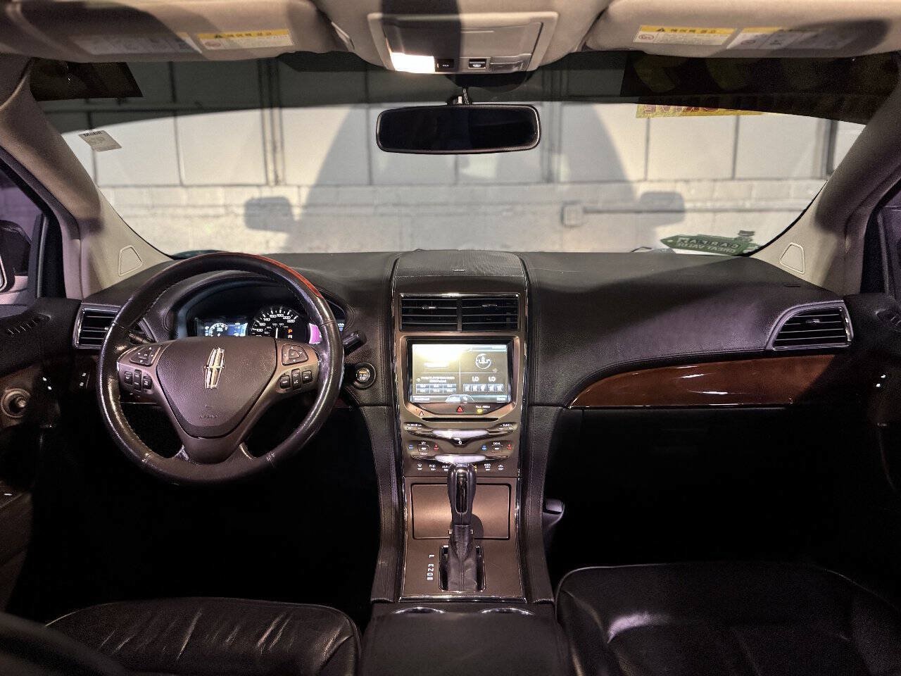 Used 2013 Lincoln MKX AWD image 10