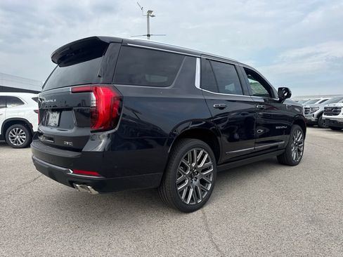 New 2026 GMC Yukon Denali Ultimate AWD/4WD image 6