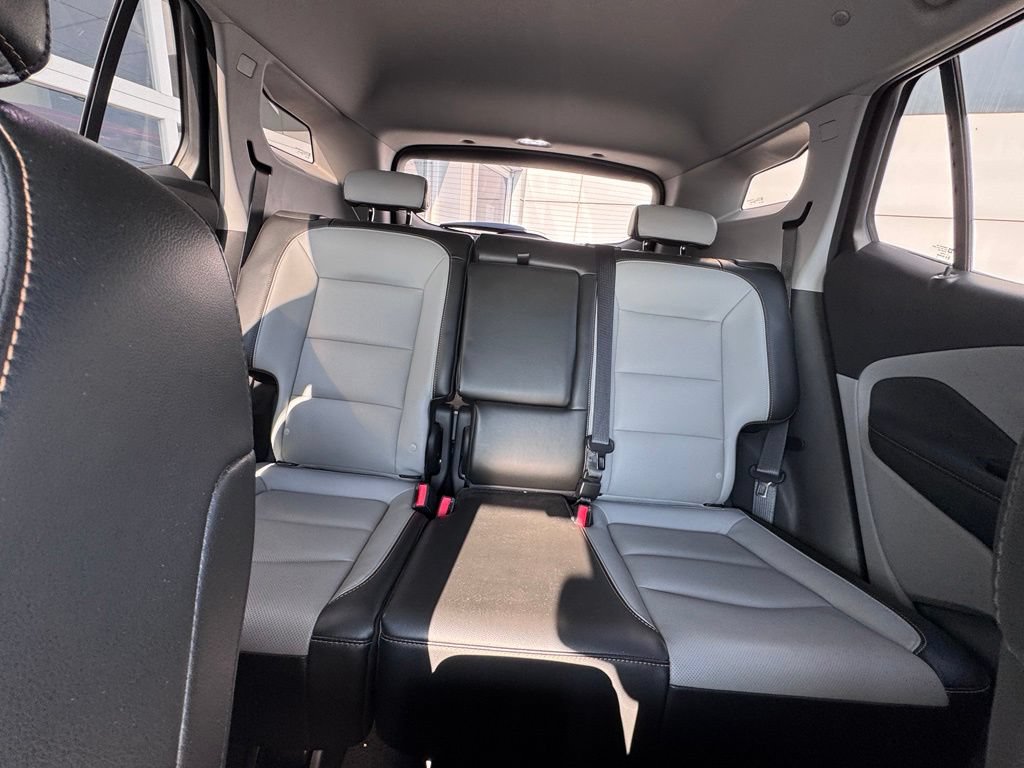 Used 2020 GMC Terrain SLT w/ Preferred Package AWD/4WD image 32