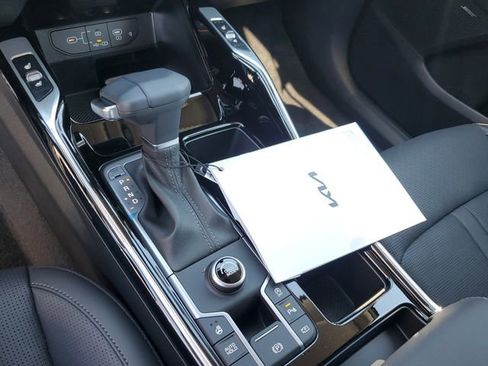 New 2026 Kia Sorento SX image 31