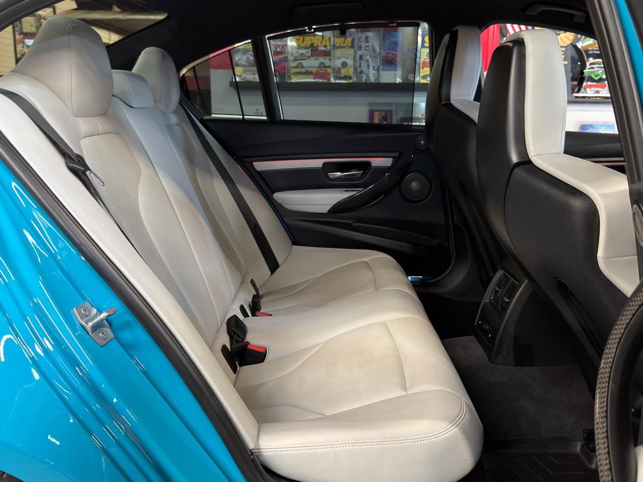 Used 2018 BMW M3 RWD image 29