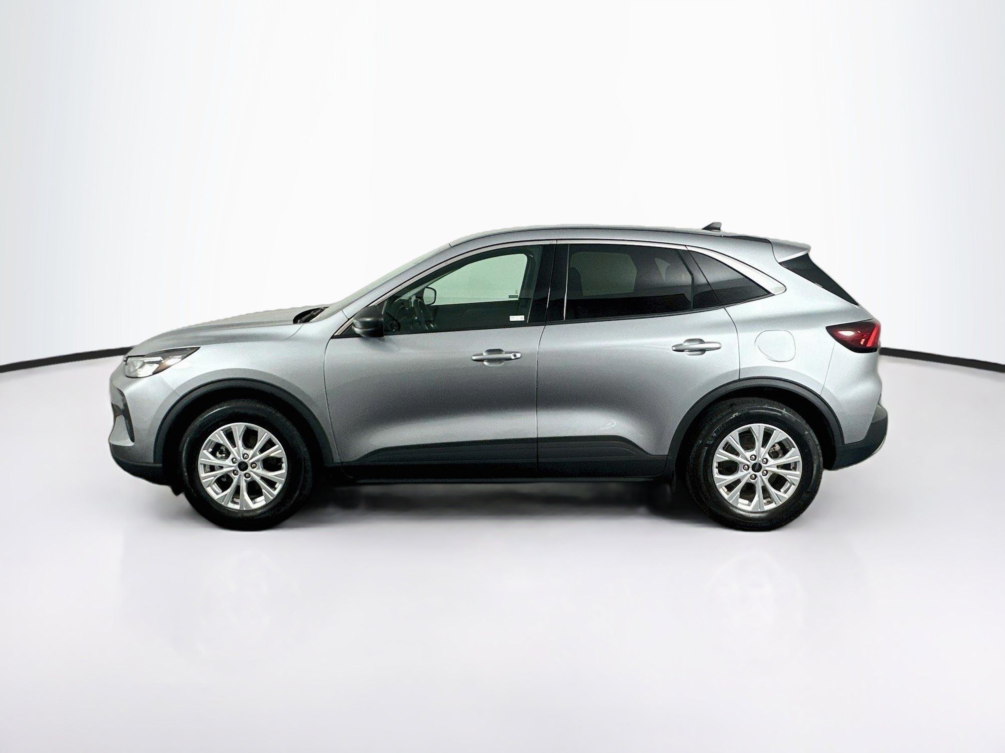 Used 2024 Ford Escape Active FWD image 4