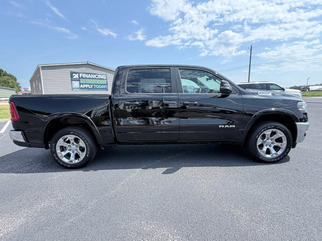 Used 2026 RAM 1500 Big Horn AWD/4WD image 3