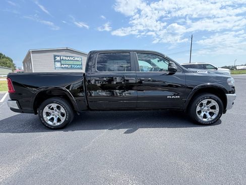 Used 2026 RAM 1500 Big Horn AWD/4WD image 3