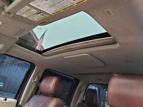 Used 2013 Ford F250 King Ranch w/ King Ranch w/Chrome Pkg image 13