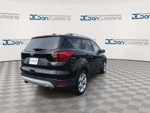 Used 2019 Ford Escape Titanium AWD/4WD image 8