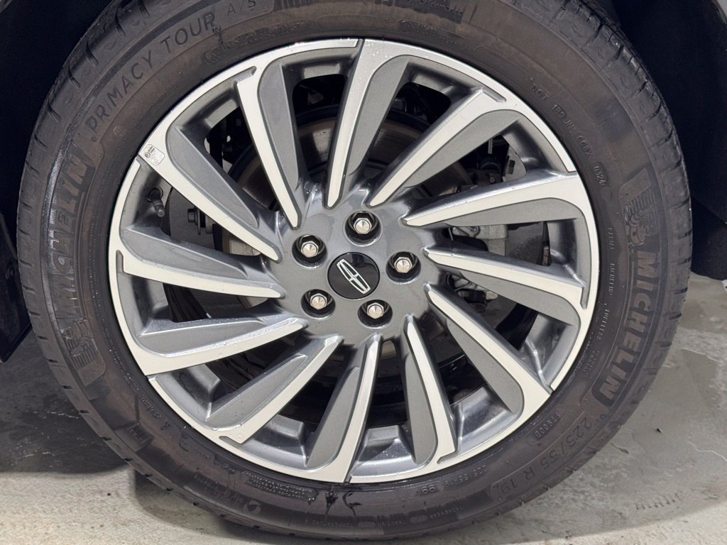Used 2024 Lincoln Corsair Reserve w/ Equipment Group 201A AWD/4WD image 8