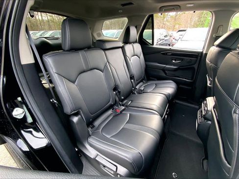 Used 2023 Honda Pilot Touring image 20