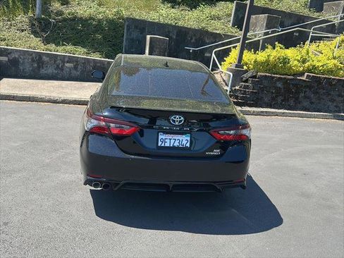 Certified 2023 Toyota Camry SE FWD image 4