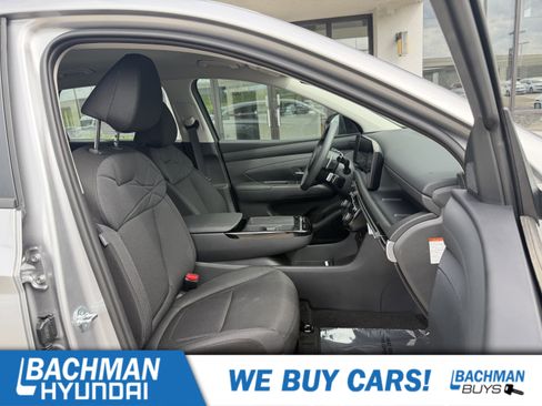New 2026 Hyundai Tucson Blue SE AWD/4WD image 24