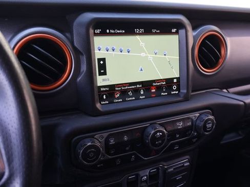 Used 2023 Jeep Gladiator Mojave w/ Cold Weather Group AWD/4WD image 28