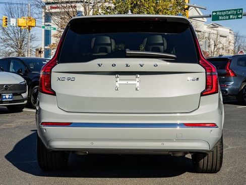 New 2026 Volvo XC90 B6 Ultra image 6