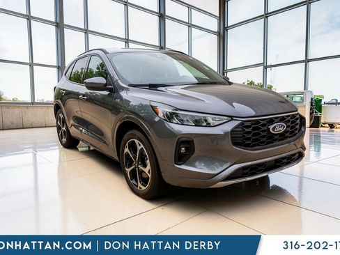 Used 2024 Ford Escape ST-Line Select w/ Tech Pack #1 AWD/4WD image 30