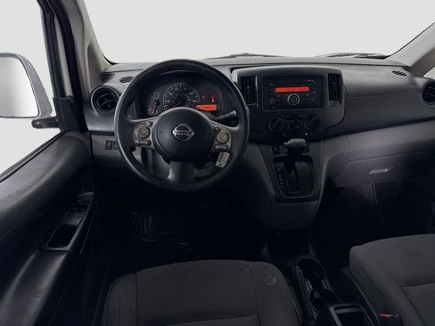 Used 2014 Nissan NV200 SV w/ Exterior Appearance Package image 17