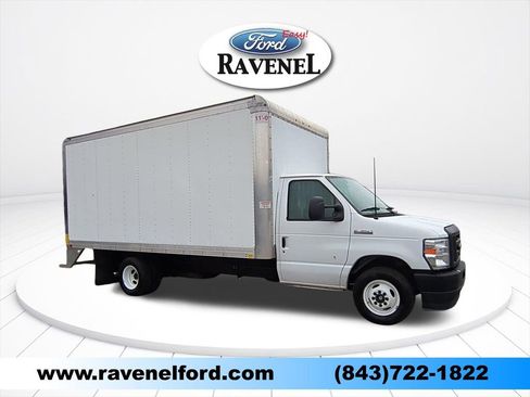 Used 2023 Ford E-350 and Econoline 350 Super Duty w/ Power Windows & Locks Group image 1