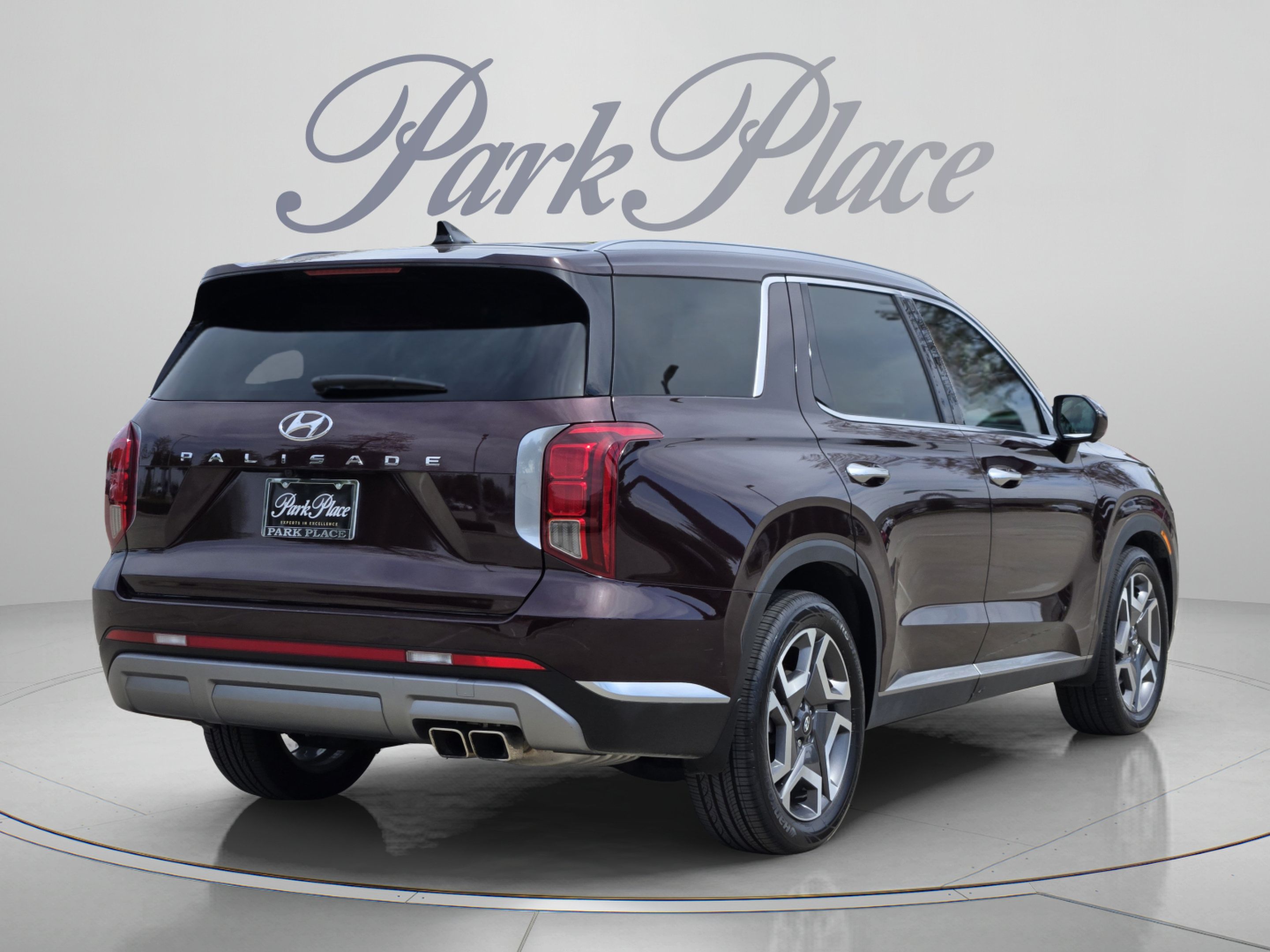 Used 2024 Hyundai Palisade Limited FWD image 5