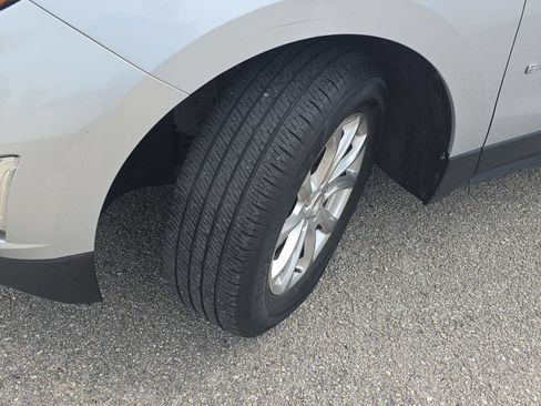 Used 2021 Chevrolet Equinox LT w/ Driver Convenience Package FWD image 35