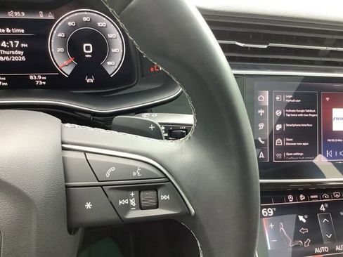 Used 2025 Audi Q7 2.0T Premium AWD/4WD image 39