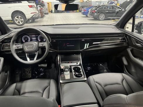 Used 2026 Audi Q7 3.0T Premium Plus w/ Premium Plus Package AWD/4WD image 13