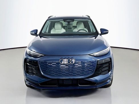 Certified 2025 Audi Q6 e-tron Premium Plus w/ Premium Plus image 6