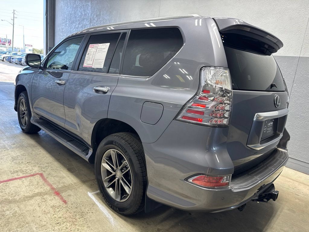 Used 2021 Lexus GX 460 Premium w/ Premium Package AWD/4WD image 3