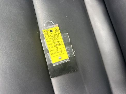 Used 2023 Tesla Model Y Long Range image 37