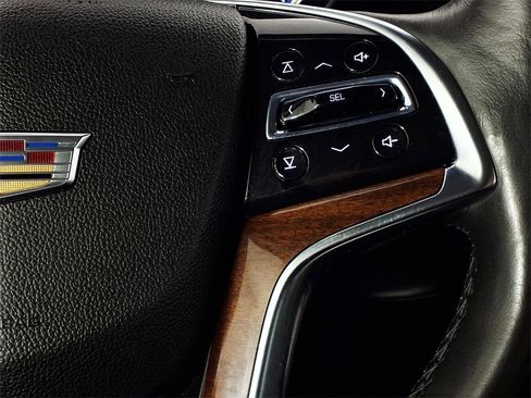 Used 2016 Cadillac Escalade Base image 21