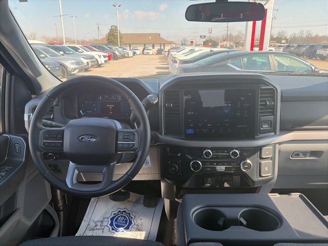 Used 2025 Ford F150 XLT w/ Equipment Group 301A Standard AWD/4WD image 14