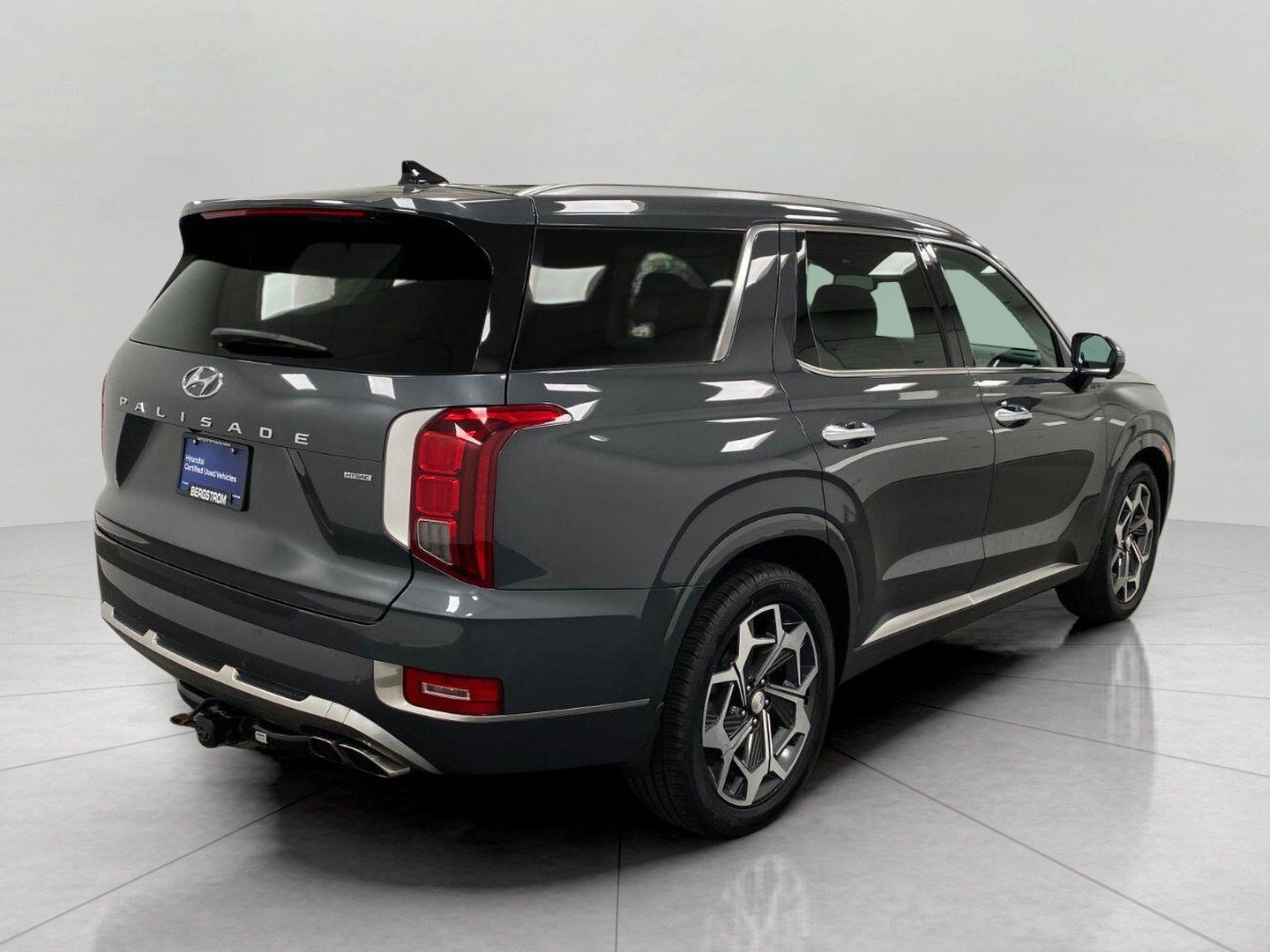 Used 2022 Hyundai Palisade Calligraphy AWD/4WD image 3