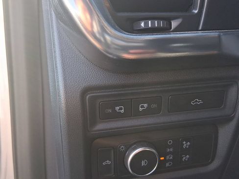 Used 2021 Ford F150 Lariat w/ Equipment Group 502A High AWD/4WD image 15
