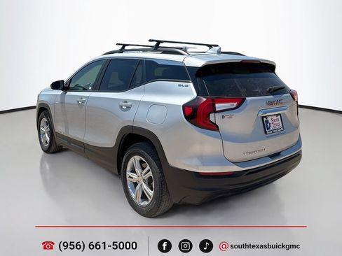 Used 2022 GMC Terrain SLE w/ Driver Convenience Package FWD image 6