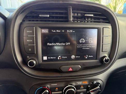 Used 2025 Kia Soul LX w/ LX Technology Package image 20