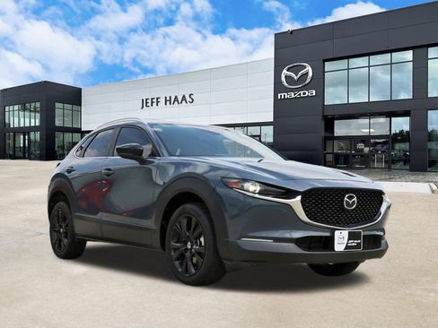 Used 2023 MAZDA CX-30 AWD 2.5 S w/ Preferred Package image 4