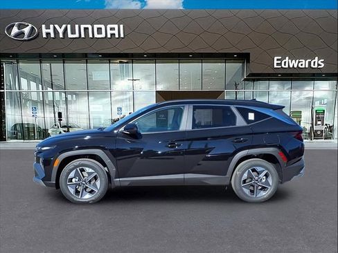 New 2026 Hyundai Tucson SEL image 3