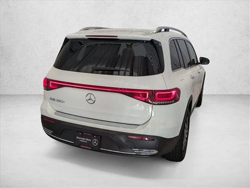 Certified 2023 Mercedes-Benz EQB 250+ image 5