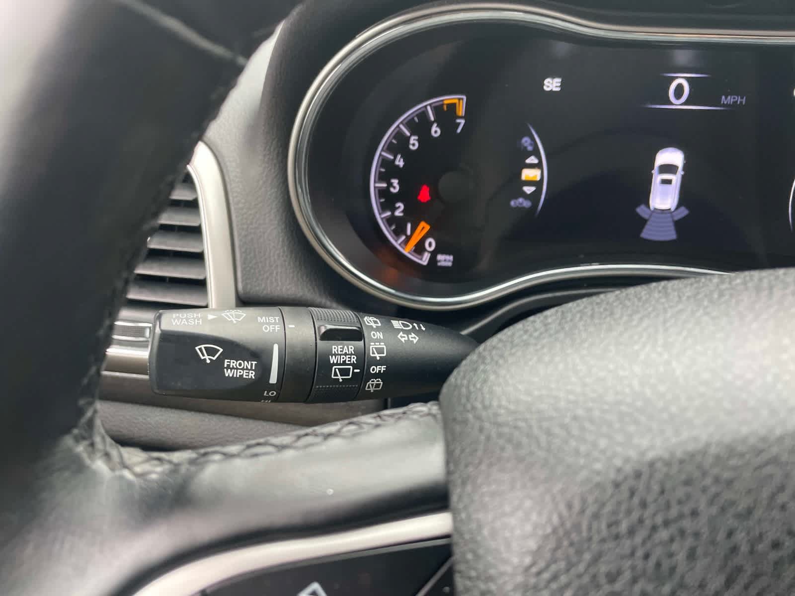 Used 2018 Jeep Grand Cherokee Altitude AWD/4WD image 33
