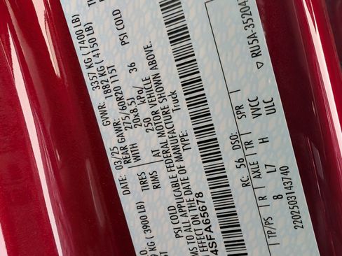 New 2025 Ford F150 Lariat w/ Equipment Group 502A High image 22