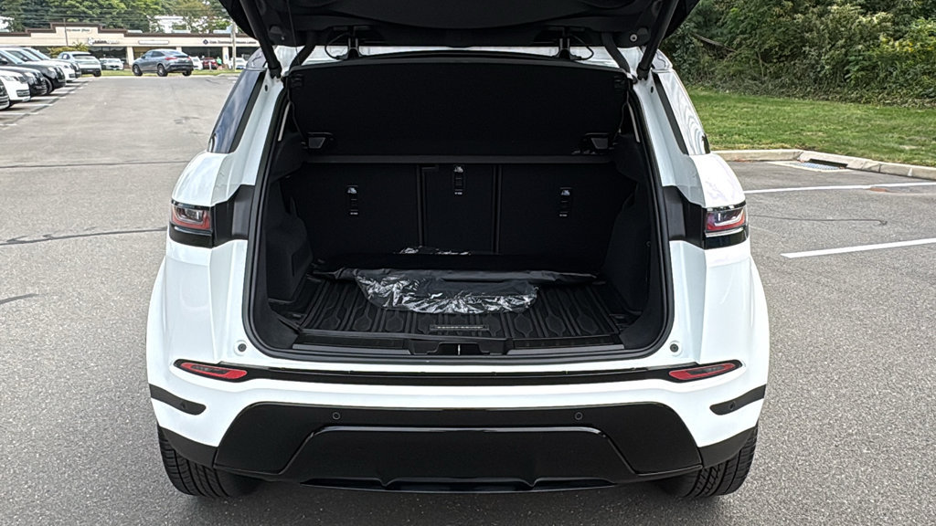 Used 2023 Land Rover Range Rover Evoque S AWD/4WD image 30