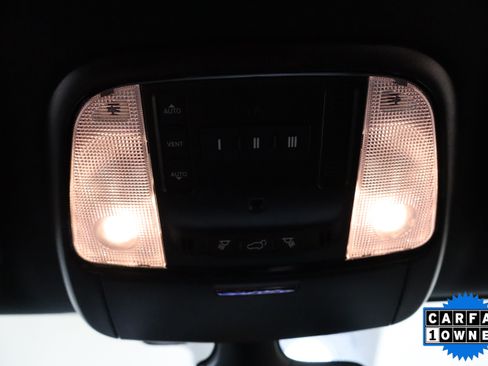 Used 2023 Dodge Durango GT AWD/4WD image 32