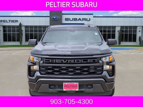 Used 2023 Chevrolet Silverado 1500 Custom RWD image 2