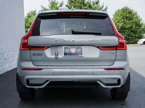 Certified 2025 Volvo XC60 T8 Plus w/ Protection Package Premier image 6