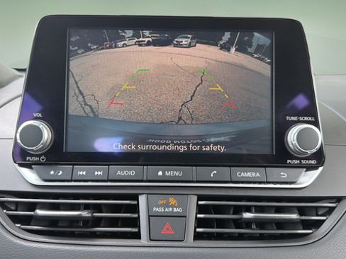 Certified 2025 Nissan Altima 2.5 S FWD image 27