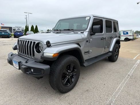Used 2021 Jeep Wrangler Unlimited Sahara AWD/4WD image 1