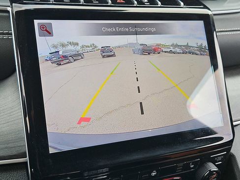 Used 2023 Jeep Grand Cherokee Limited image 29