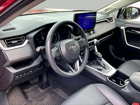 Certified 2025 Toyota RAV4 XLE Premium w/ Weather Package AWD/4WD image 17