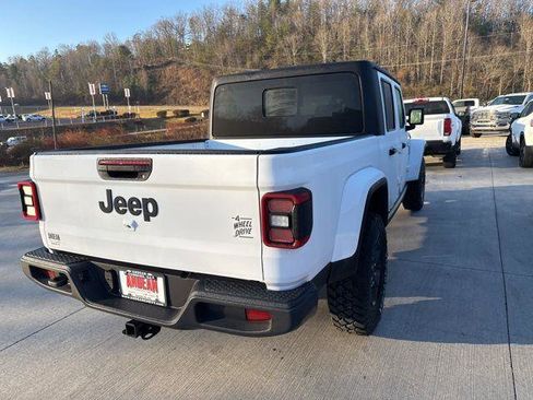 New 2026 Jeep Gladiator Willys AWD/4WD image 5