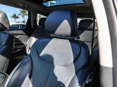 Used 2020 Hyundai Santa Fe SEL image 16