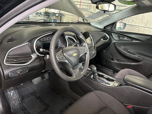 Used 2024 Chevrolet Malibu LT image 19
