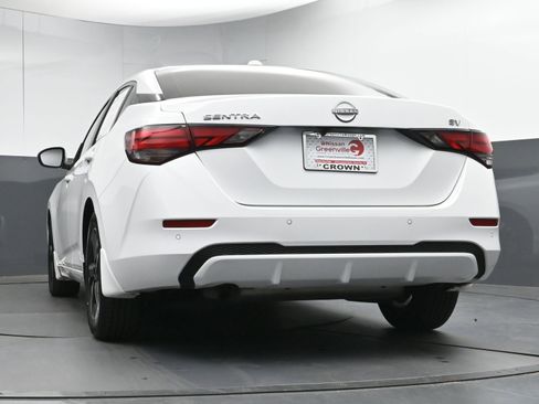 Certified 2024 Nissan Sentra SV image 25