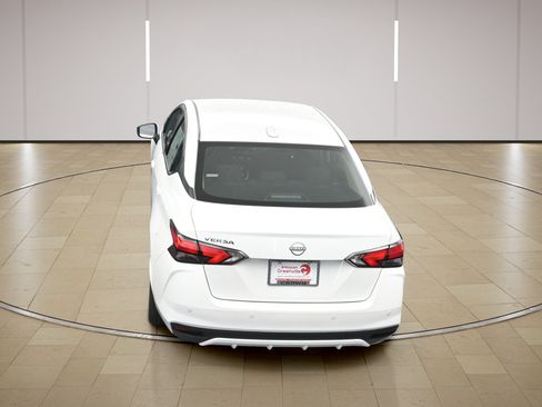 Certified 2025 Nissan Versa SV w/ Trunk Package FWD image 32